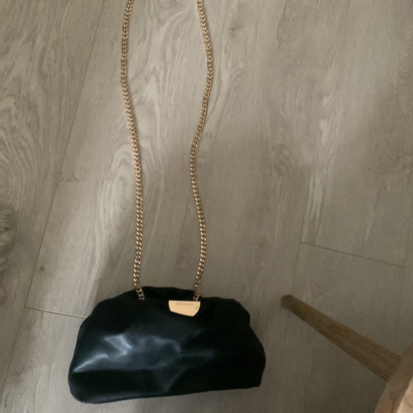 NWOT love and lore black purse with gold chain - Picture 2 of 3